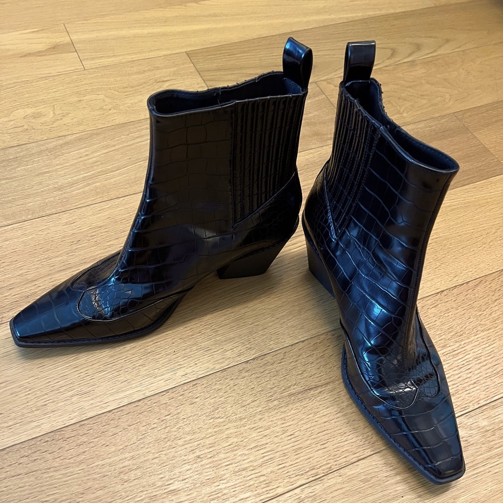 Zara ankle boots. Size 41. Black.